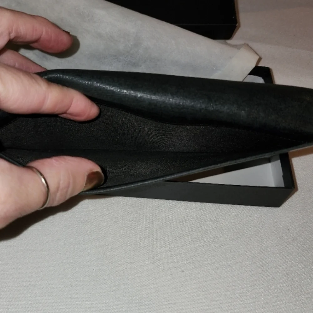 BURBERRY Continental Leather Wallet with Box & Dust Bag EUC - Picture 5 of 10